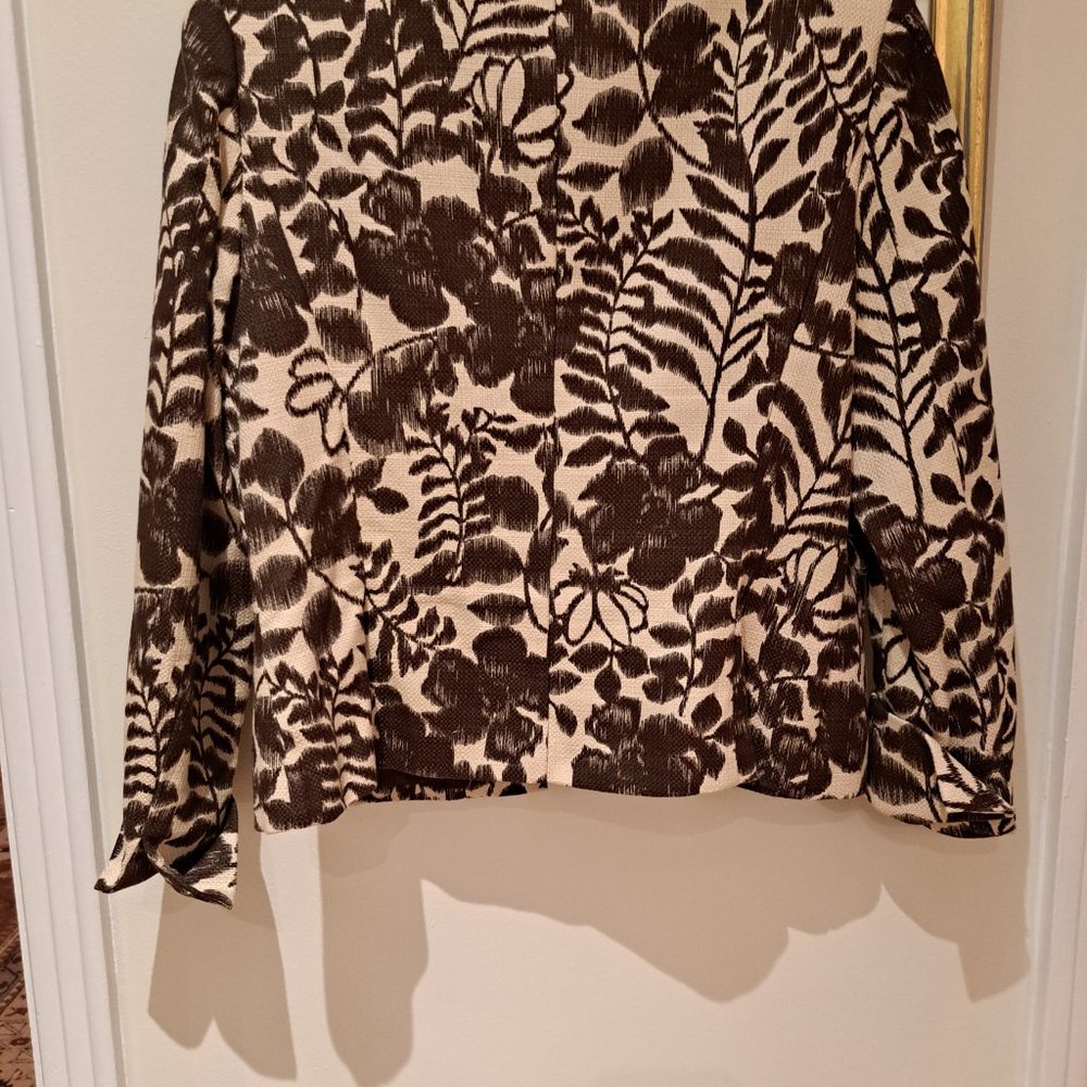 Women's jacket - Picture 8 of 8